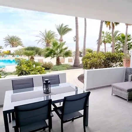 Playa Bastian First Line Of The Sea * Costa Teguise