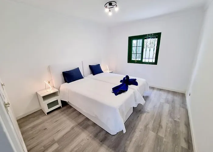 Apartament Playa Bastian First Line Of The Sea *