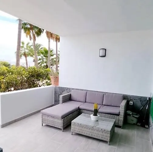 Playa Bastian First Line Of The Sea 公寓 *